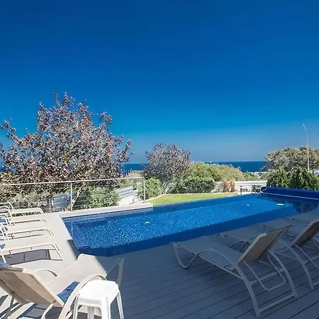 Kono Sunshine - Luxury 4 Bedroom Cape Greco - Close To With Panoramic Views * Protaras