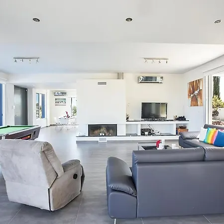Kono Sunshine - Luxury 4 Bedroom Cape Greco - Close To With Panoramic Views Villa *