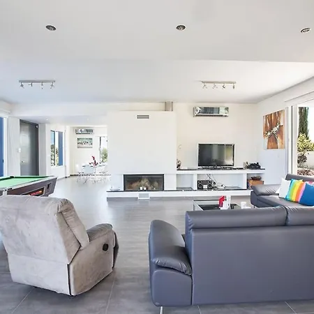 Kono Sunshine - Luxury 4 Bedroom Cape Greco - Close To With Panoramic Views 빌라 프로타라스